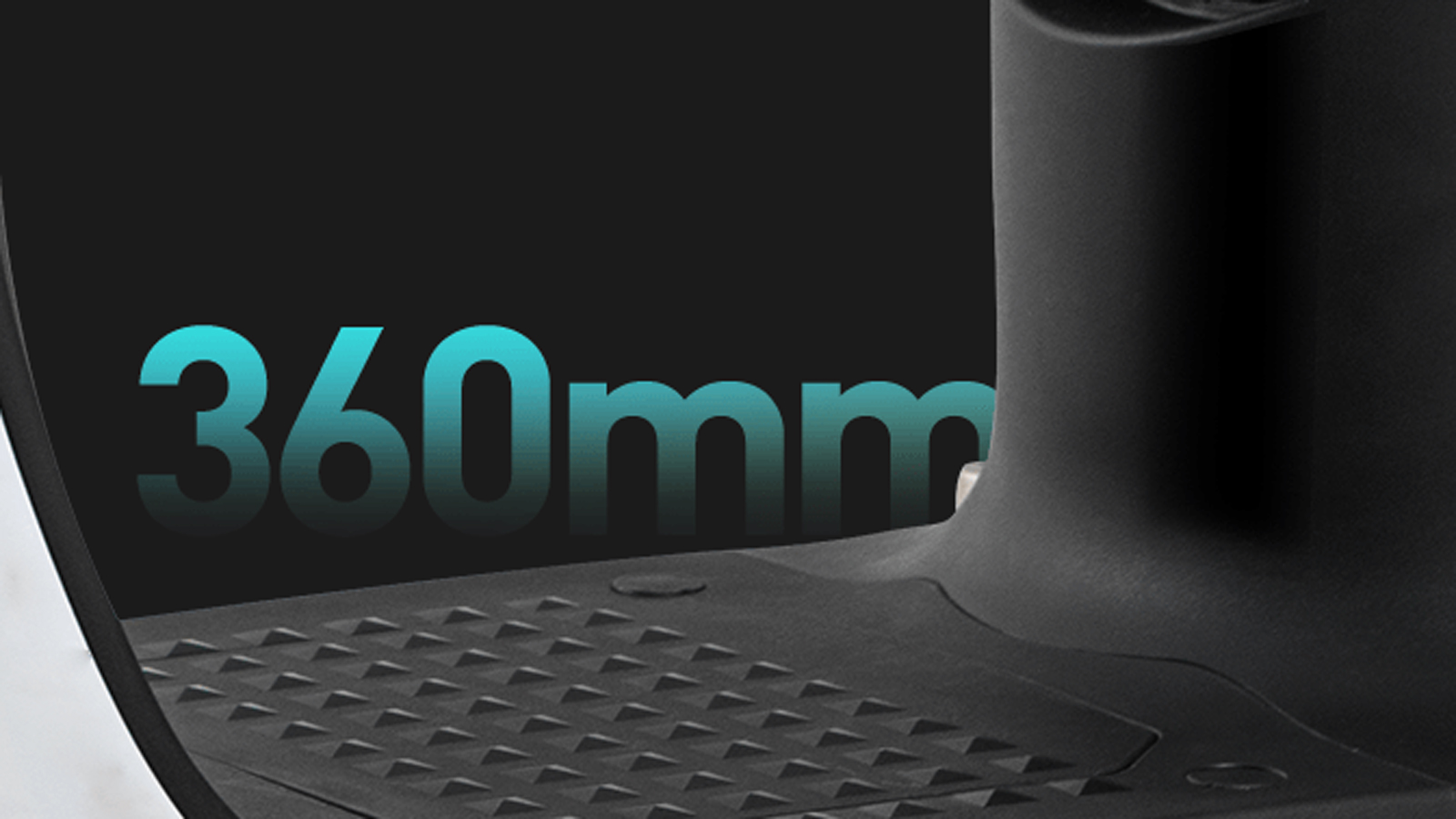 Yadea M6: Με χώρο αποθήκευσης για κράνος και αυτονομία 55 χλμ