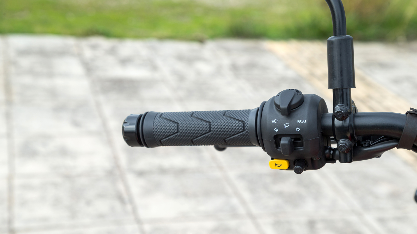 Αριστερός διακόπτης.