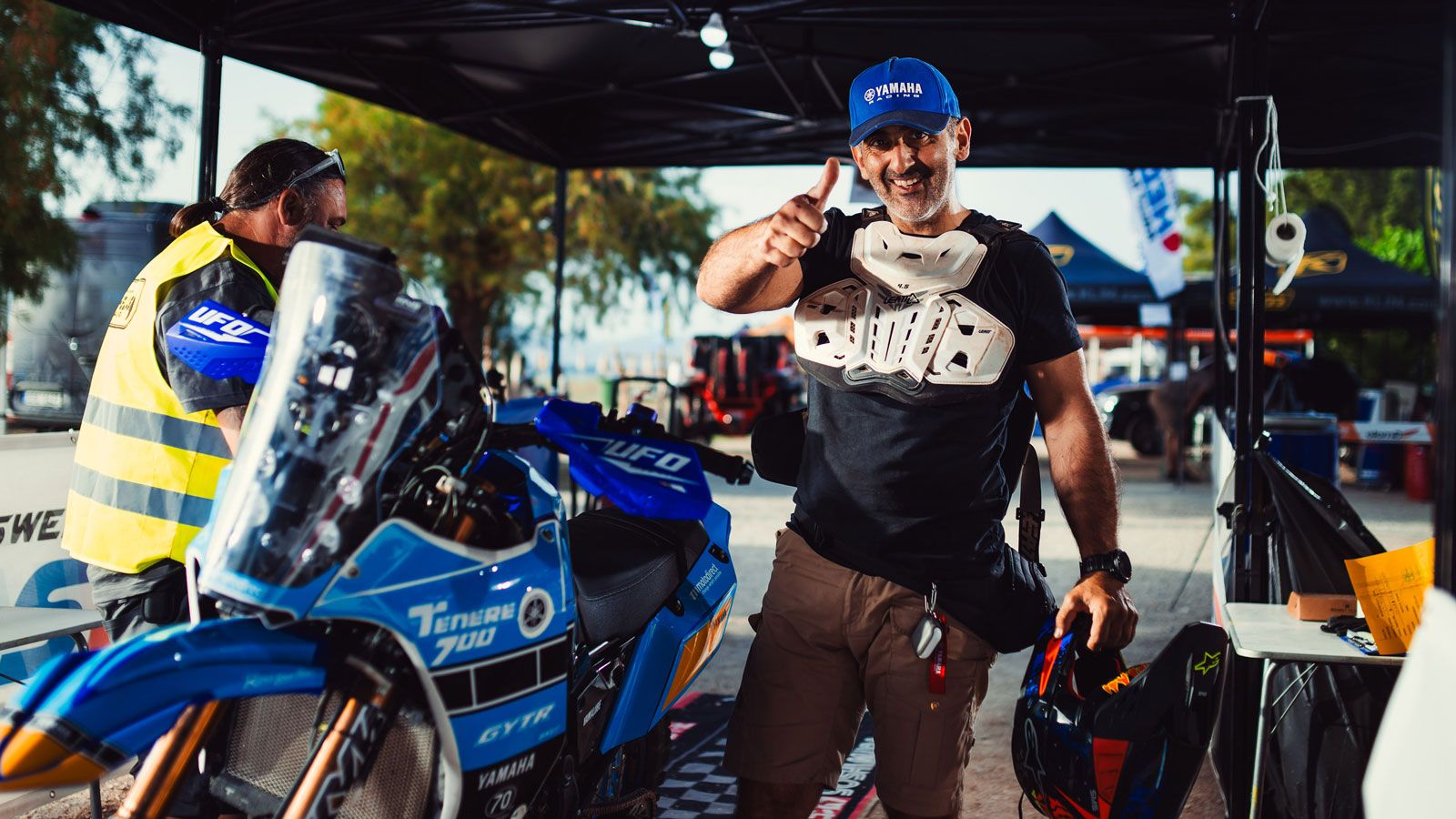 Με το βλέμμα στραμμένο στη συνέχεια, η ομάδα ετοιμάζεται για τη δοκιμασία του Red Bull Romaniacs 2025 στην κατηγορία Adventure Ultimate Rally.