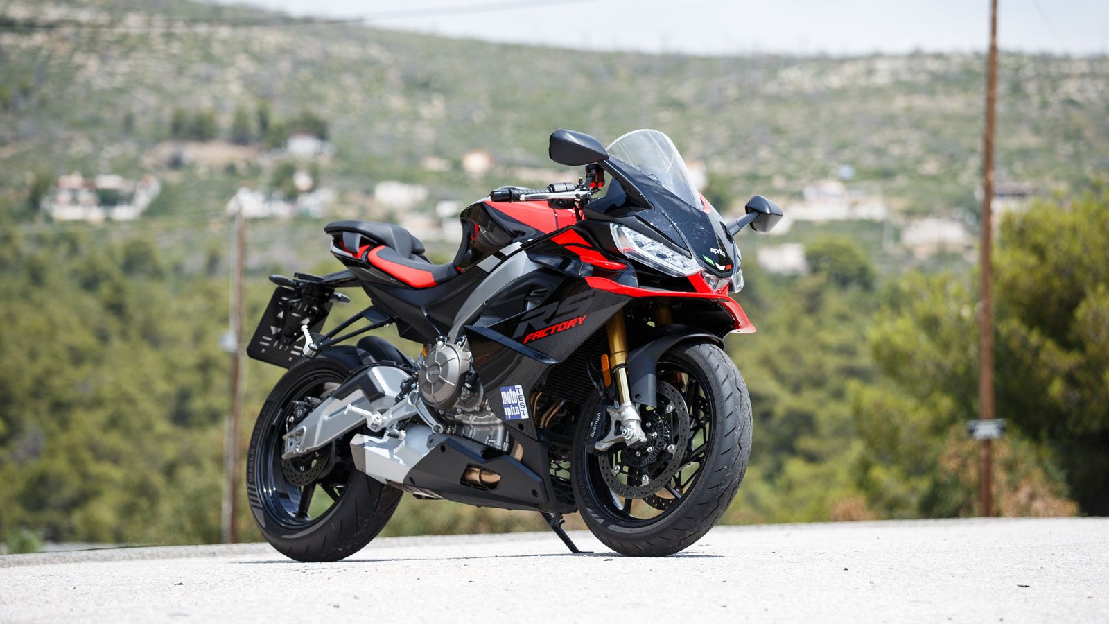 Ήδη από την Eicma του 2018 που είχε παρουσιαστεί ως project, το RS 660 τράβηξε τα βλέμματα πάνω του. 