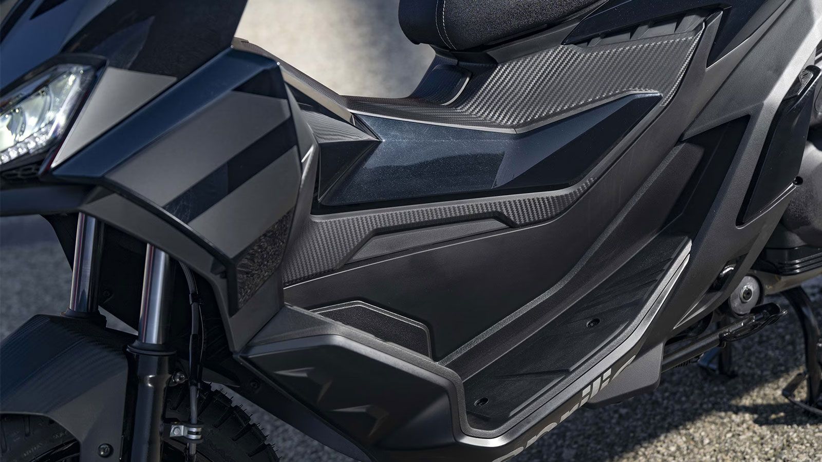 Aprilia SR GT 125 & 200: Με έκπτωση έως και 700 ευρώ 