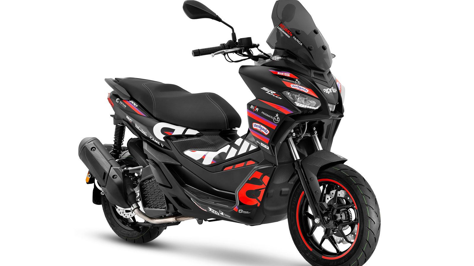 Η έκδοση αυτή έρχεται να ενισχύσει το αγωνιστικό DNA που χαρακτηρίζει την εταιρεία του Noale, συνδυάζοντας την καθημερινή πρακτικότητα με έντονη σπορ 