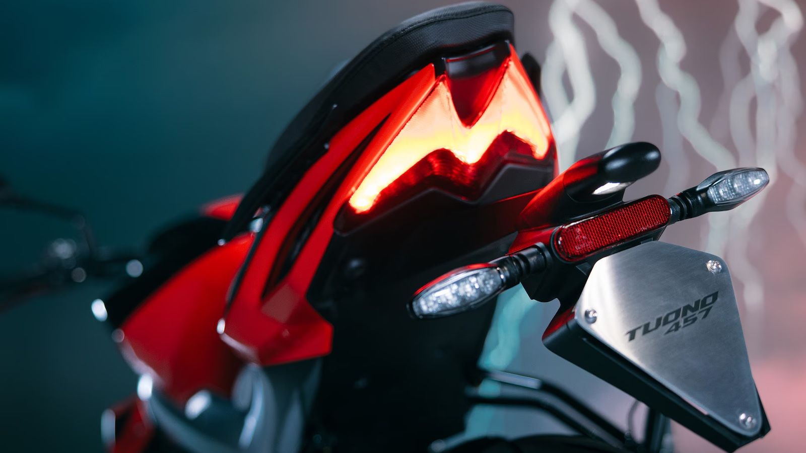 APRILIA TUONO 457: Δημοσιεύτηκε η τιμή και ξεκίνησαν οι προπαραγγελίες