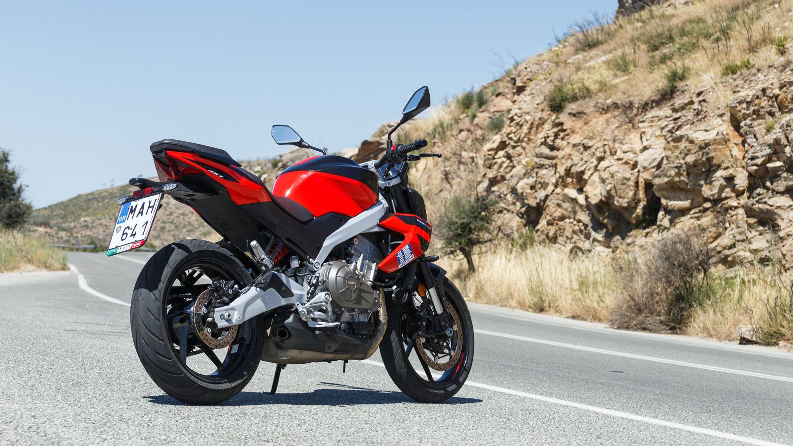 Η Tuono 457 είναι διαθέσιμη και μέσω του χρηματοδοτικού προγράμματος DreamRide Gold. Η διαδικασία περιλαμβάνει προκαταβολή της μισής τιμής του οχήματο