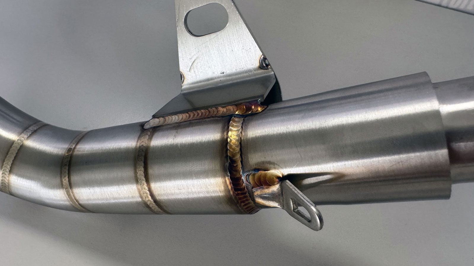 Ολόσωμη εξάτμιση High-Up Apido: Αναβαθμίζοντας το Honda Supra 100