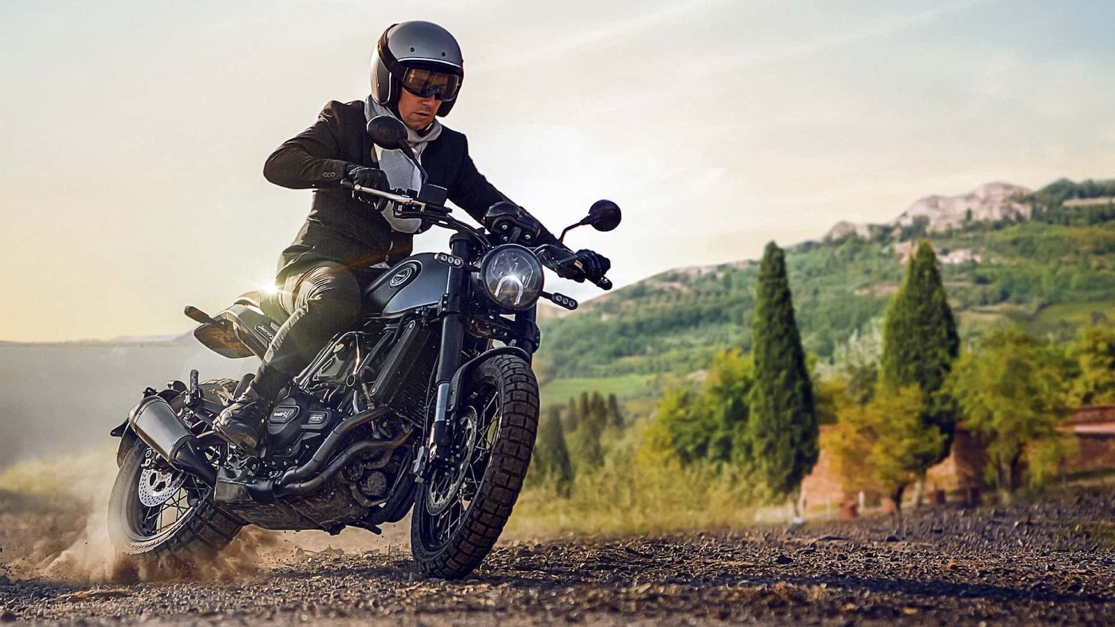 Νέα τιμολογιακή πολιτική Benelli: Μειωμένες τιμές για τις TRK702 και Leoncino 500-250