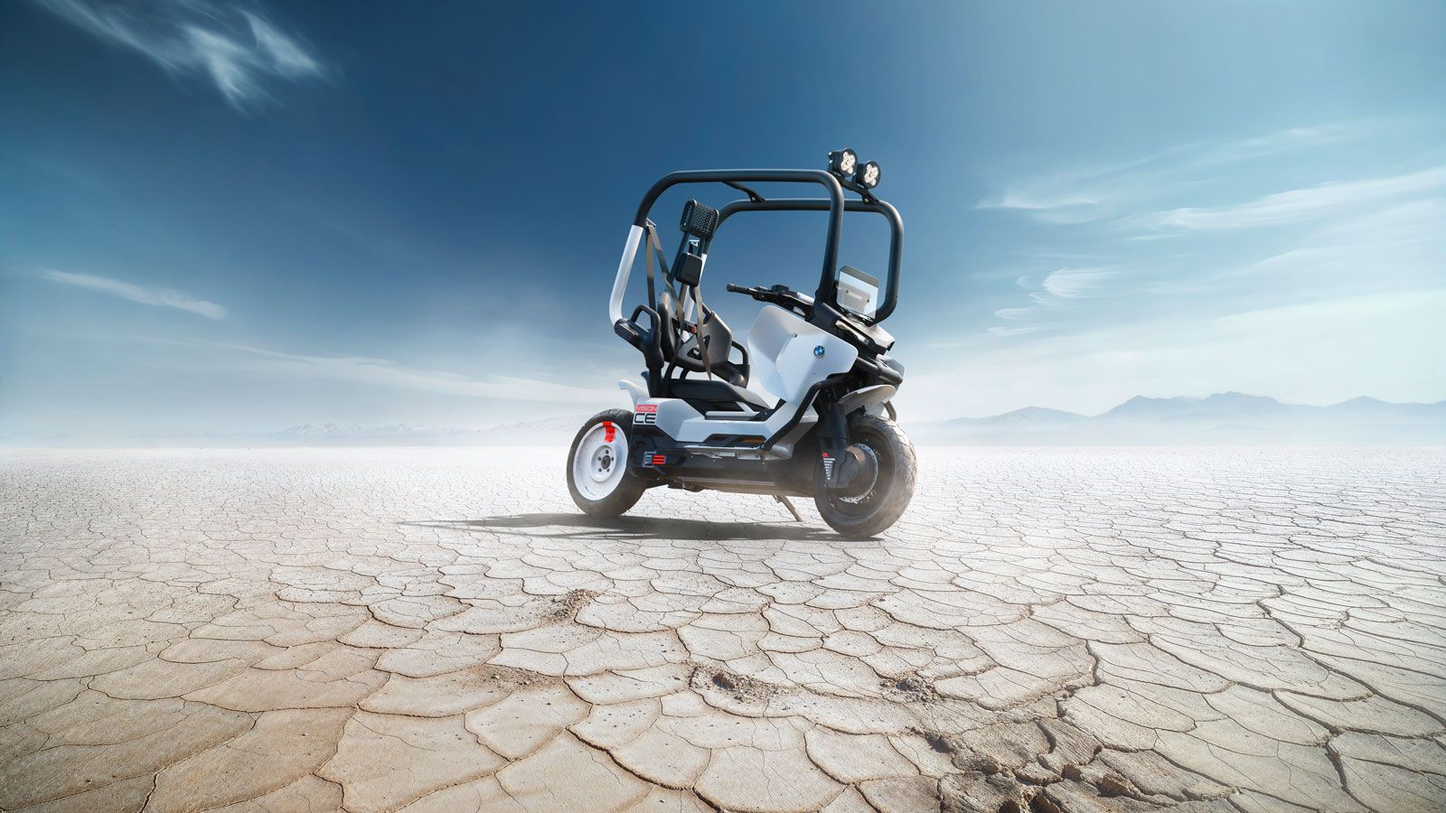  Με στόχο να επαναπροσδιορίσει την αστική εμπειρία, η BMW ποντάρει σε έναν ειδικά σχεδιασμένο μεταλλικό κλωβό και ζώνες πέντε σημείων που θυμίζουν σπο