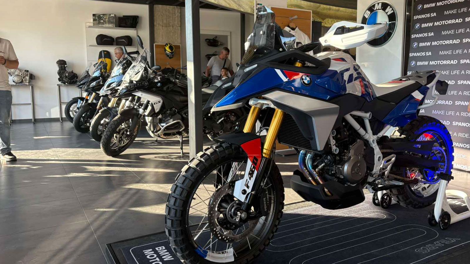  Η προσέλευση από κοινό ήταν αρκετά μεγάλη