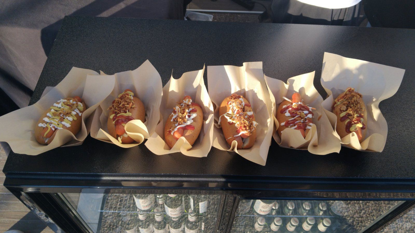 Πεντανόστιμα hot dog με γκουρμέ παραλλαγές