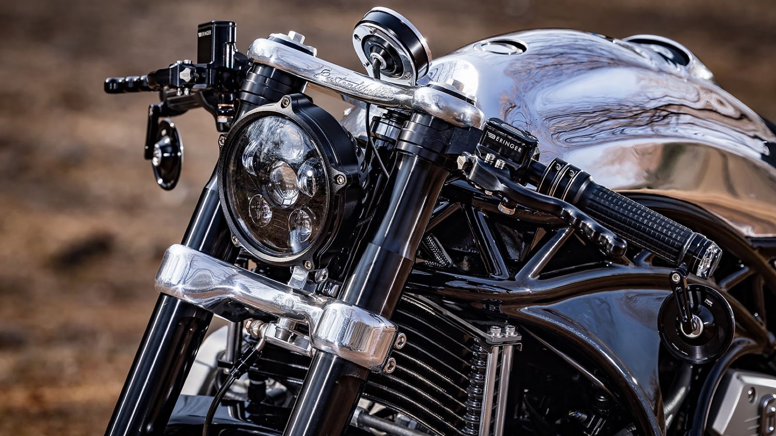 Lioness by CW Zon: Μια K1600GTL που έγινε χειροποίητο κόσμημα cafe racer