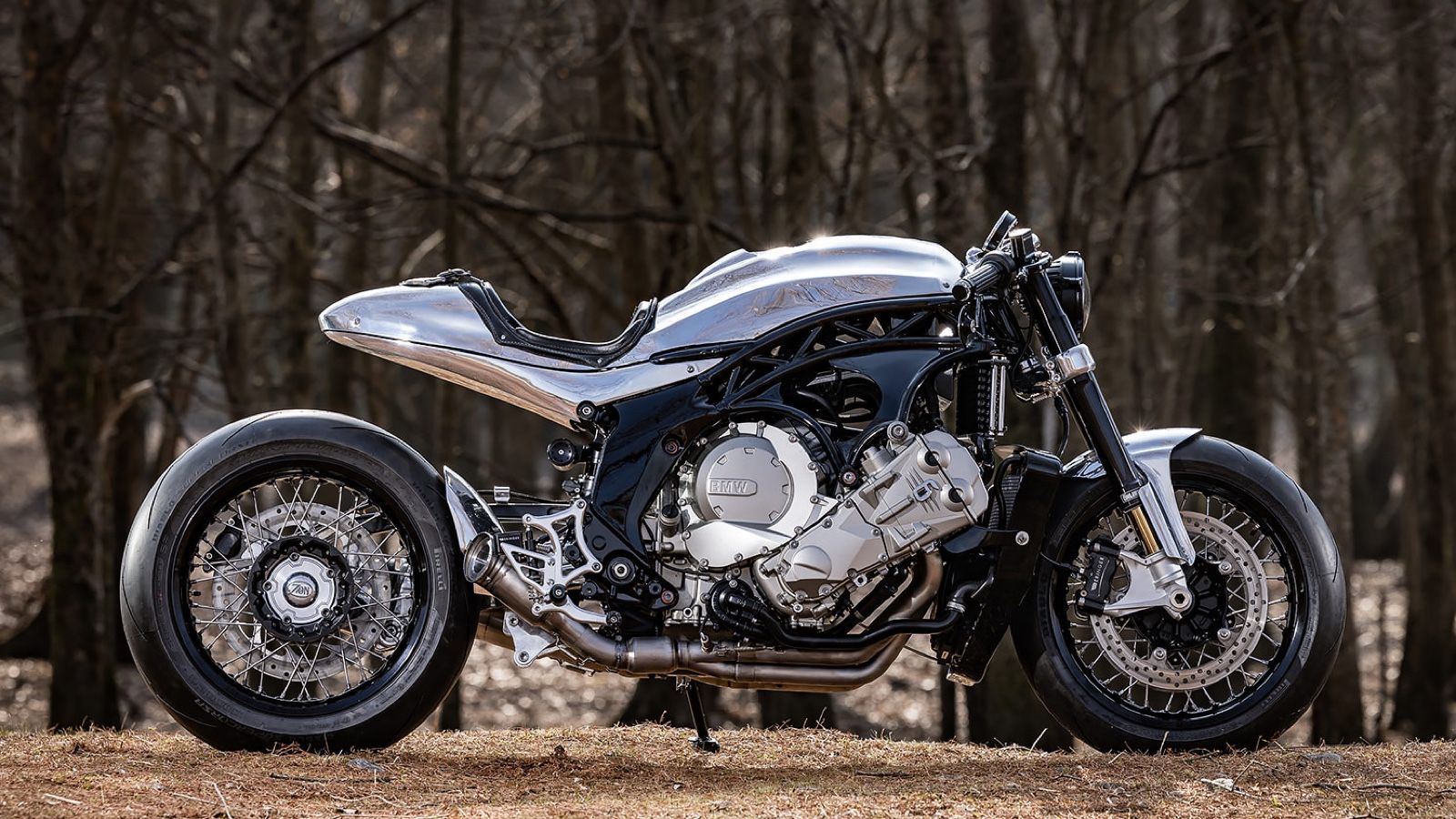 Lioness by CW Zon: Μια K1600GTL που έγινε χειροποίητο κόσμημα cafe racer