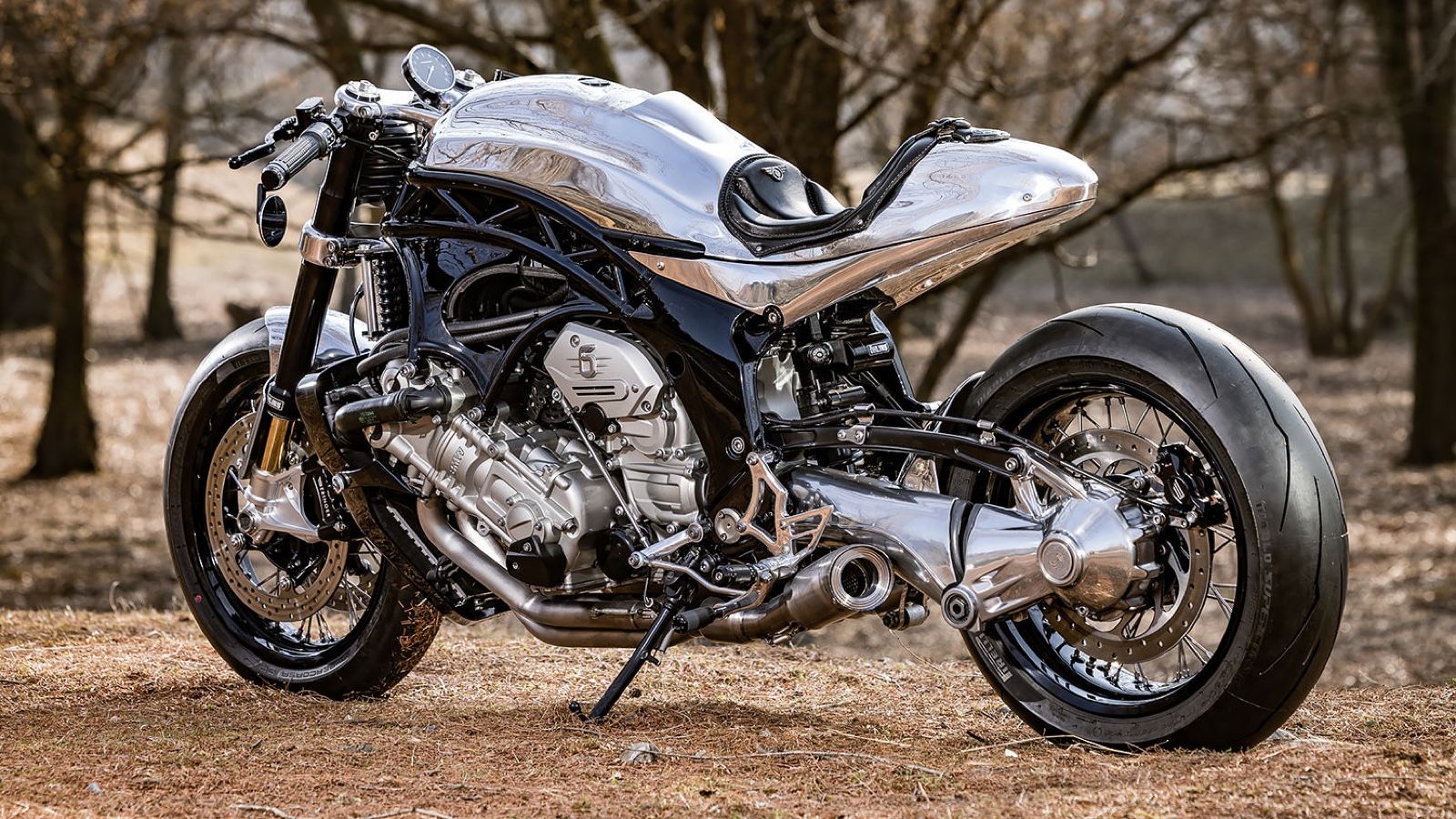 Lioness by CW Zon: Μια K1600GTL που έγινε χειροποίητο κόσμημα cafe racer