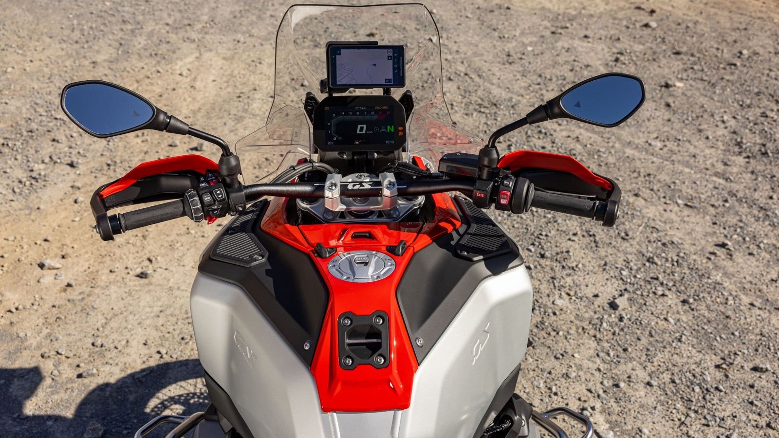 BMW R 1300 GS Adventure: Με τόση τεχνολογία πάνω του, το οδηγούν όλοι 