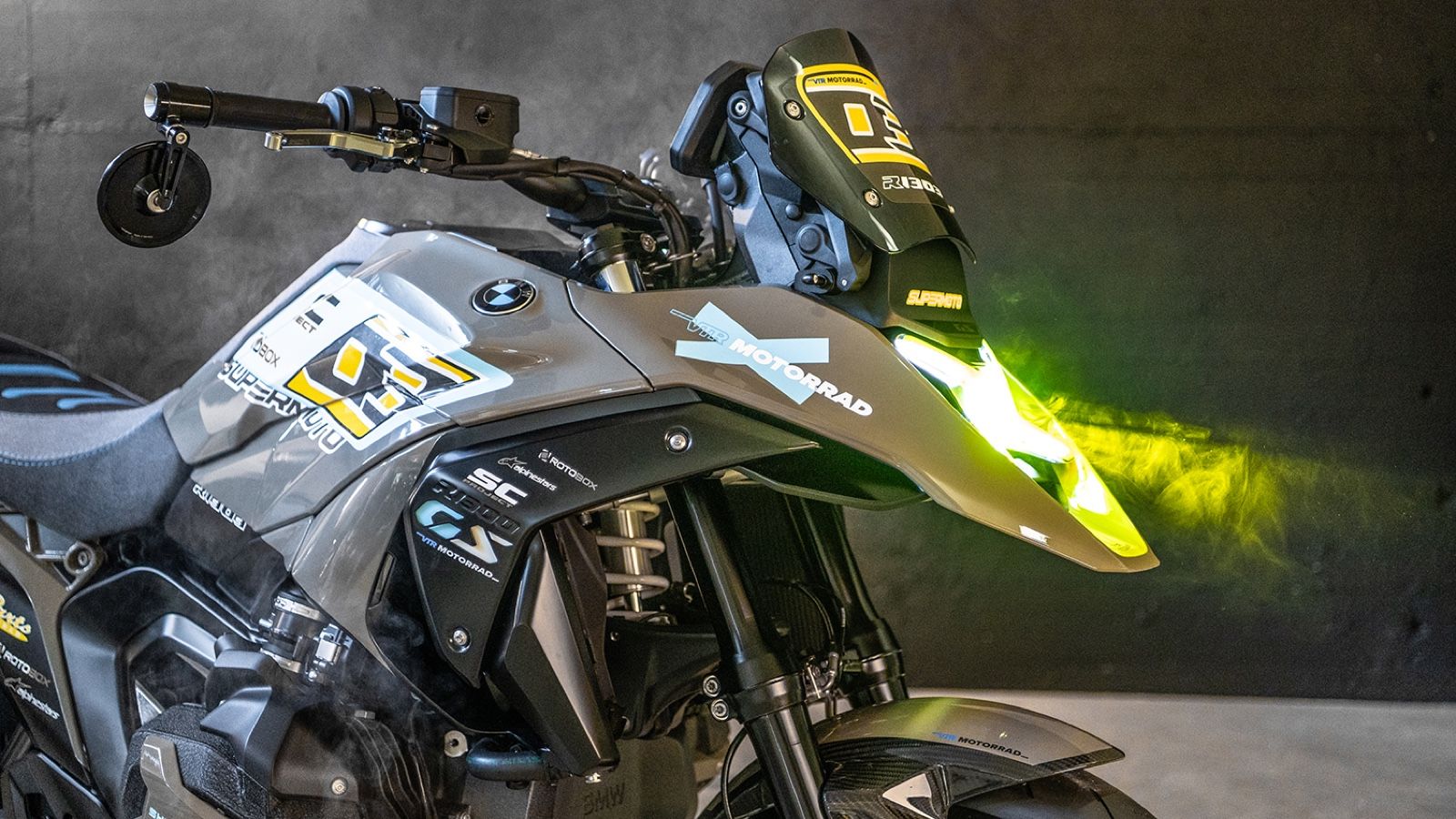 BMW R1300GS: Eλαφρύτερη και carbon, σαν ελβετικός σουγιάς