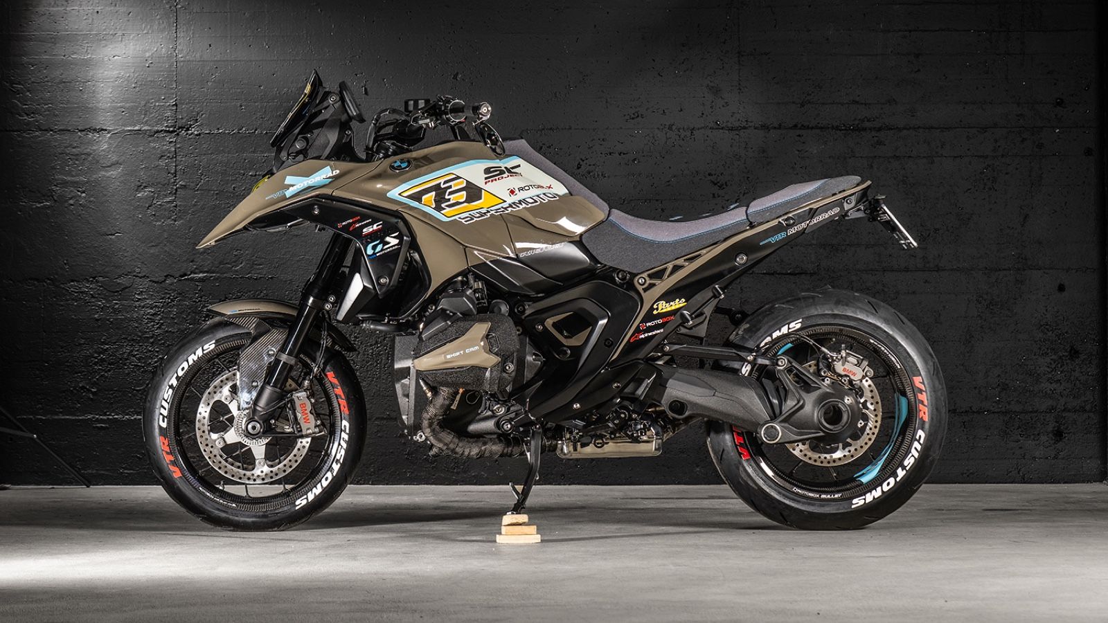 BMW R1300GS: Eλαφρύτερη και carbon, σαν ελβετικός σουγιάς