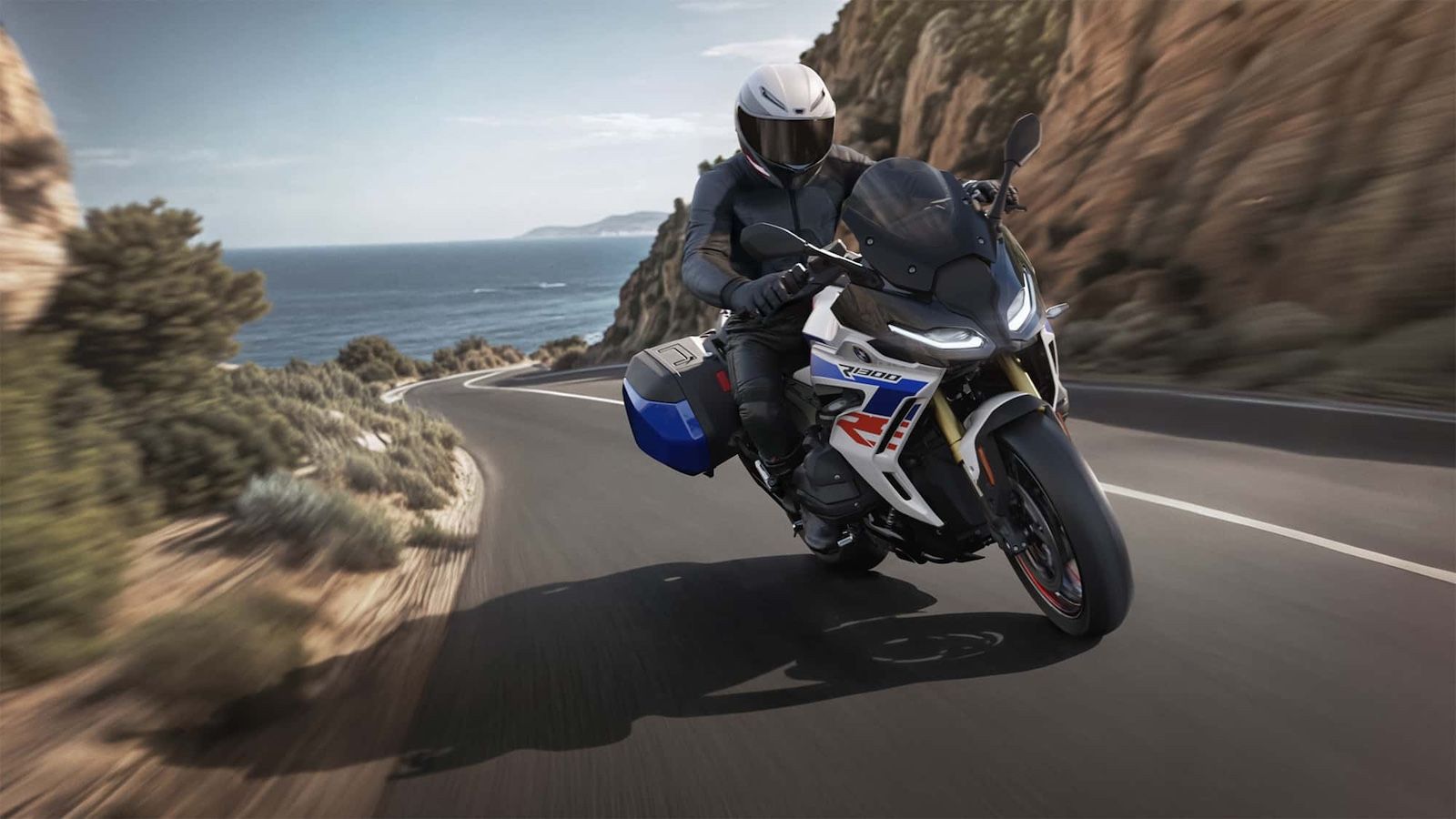 BMW R1300RS: «Κλασική» Sport Touring με κινητήρα 1300 κ.εκ. και κιβώτιο ASA