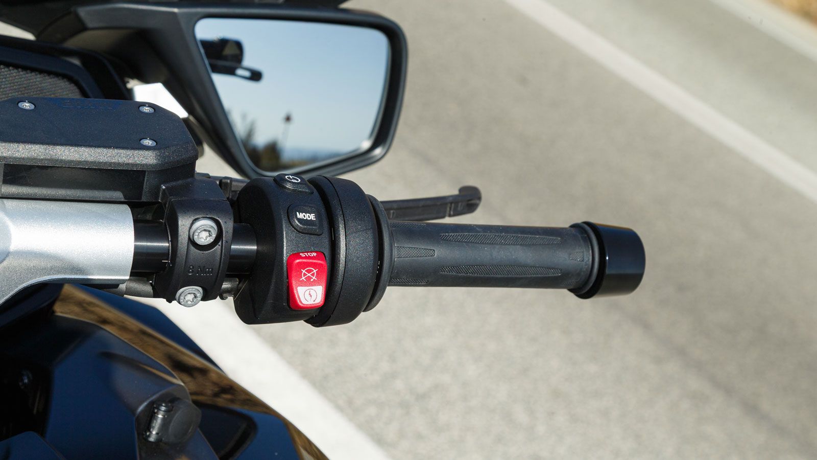 Δεξιός διακόπτης.