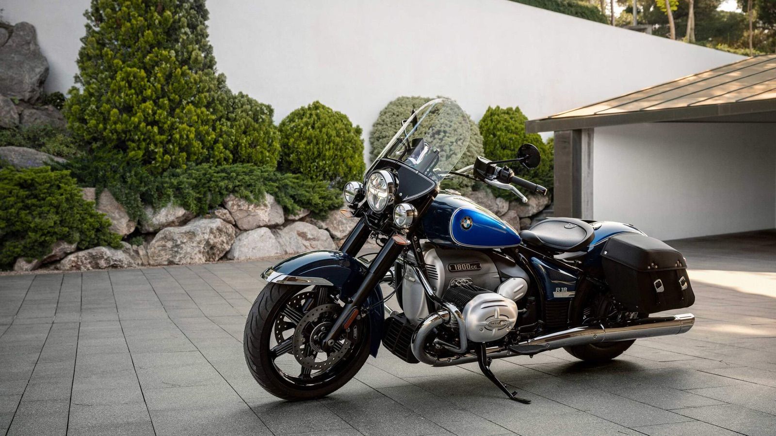 BMW R18 2025: Πιο πλούσια και με ροπή «φορτηγού»