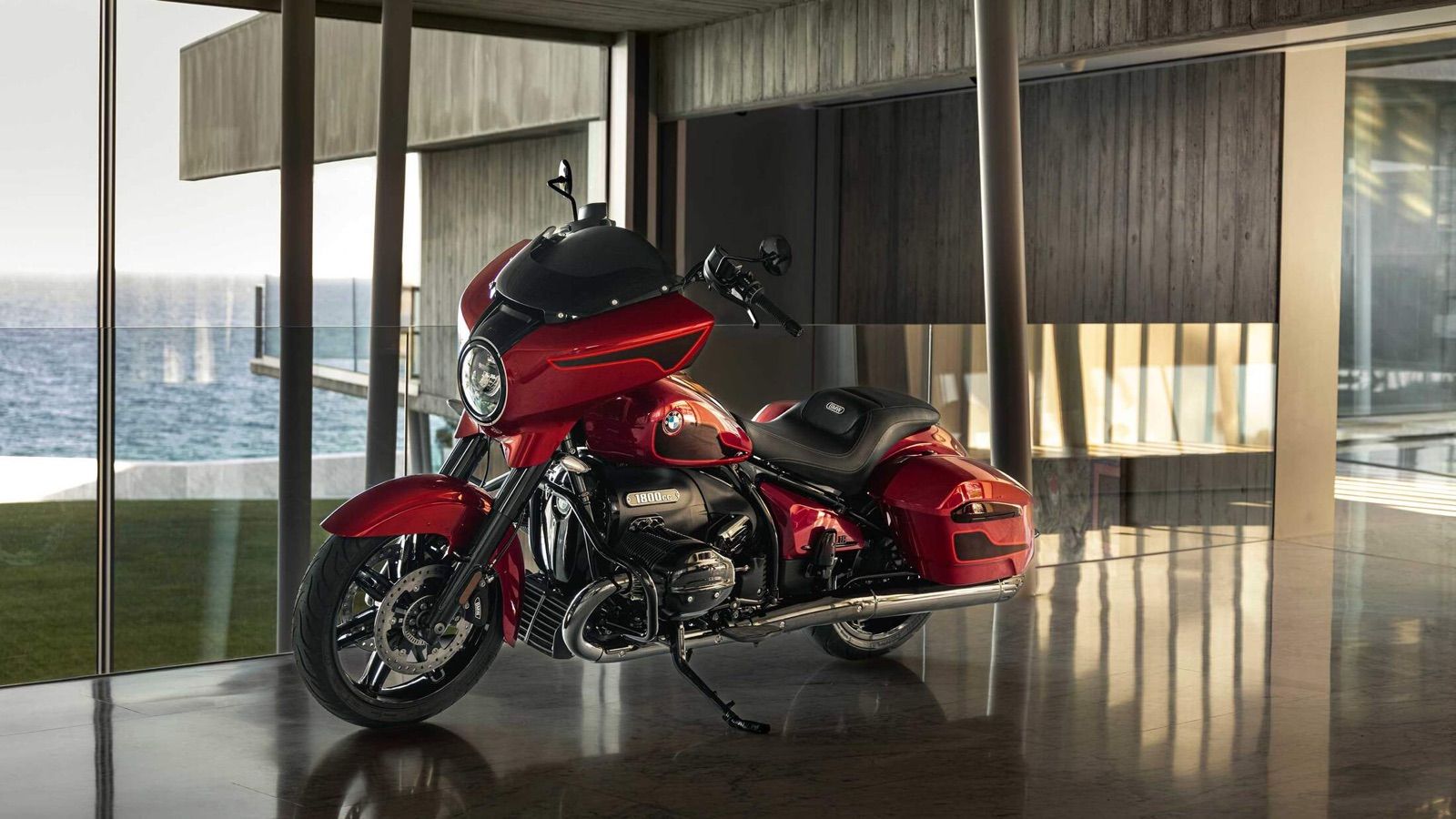 BMW R18 2025: Πιο πλούσια και με ροπή «φορτηγού»