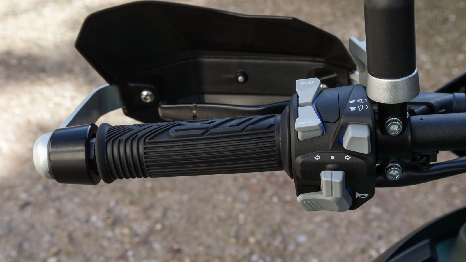 Benelli TRK 702: Πώς κατάφεραν οι Ιταλοί να δημιουργήσουν τον πιο οικονομικό κινητήρα της κατηγορίας