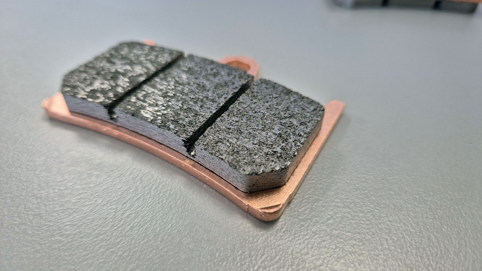 Παρουσίαση: Braking ημιμεταλλικά τακάκια BRK 786 CM55 εμπρόσθια για Yamaha