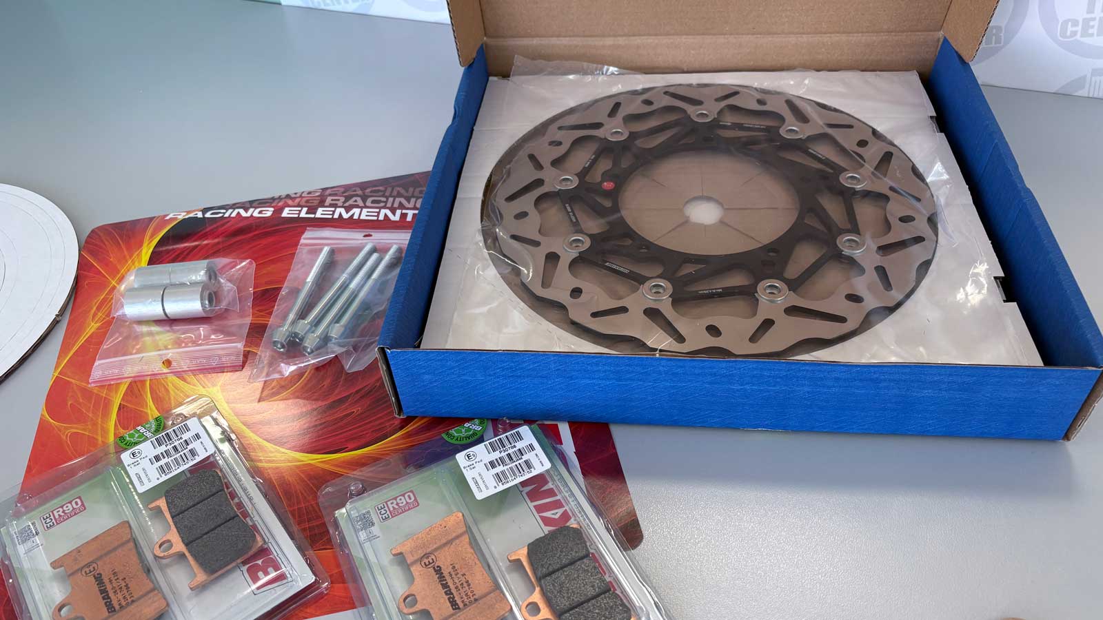 Oversize kit εμπρός φρένου για Yamaha TMAX 530 και TMAX 560 από την Braking 