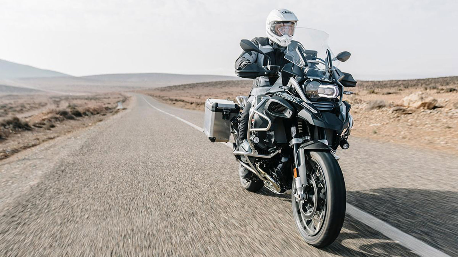 Το Α41 είναι ένα ελαστικό ιδανικό και για μοτοσυκλέτες μεγάλου κυβισμού και βάρους. 