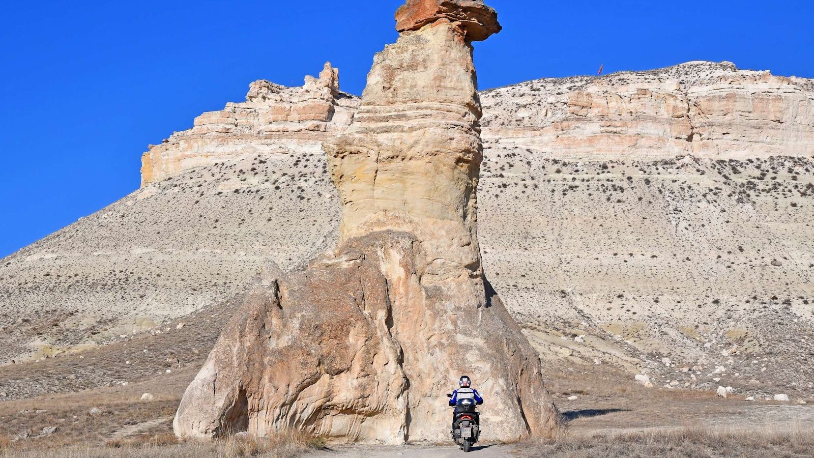 Το QJMOTOR ATR 125 στις ερήμους της Καππαδοκίας