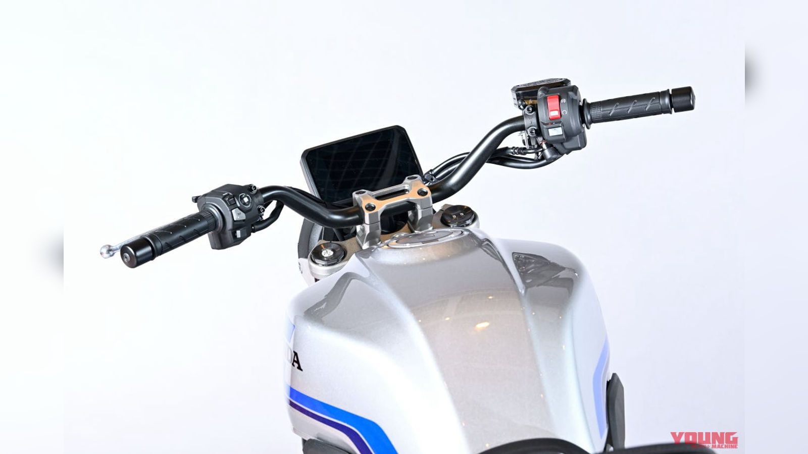 HONDA CB1000F Concept: Η επιστροφή του θρύλου; Αποκάλυψη στην Οσάκα