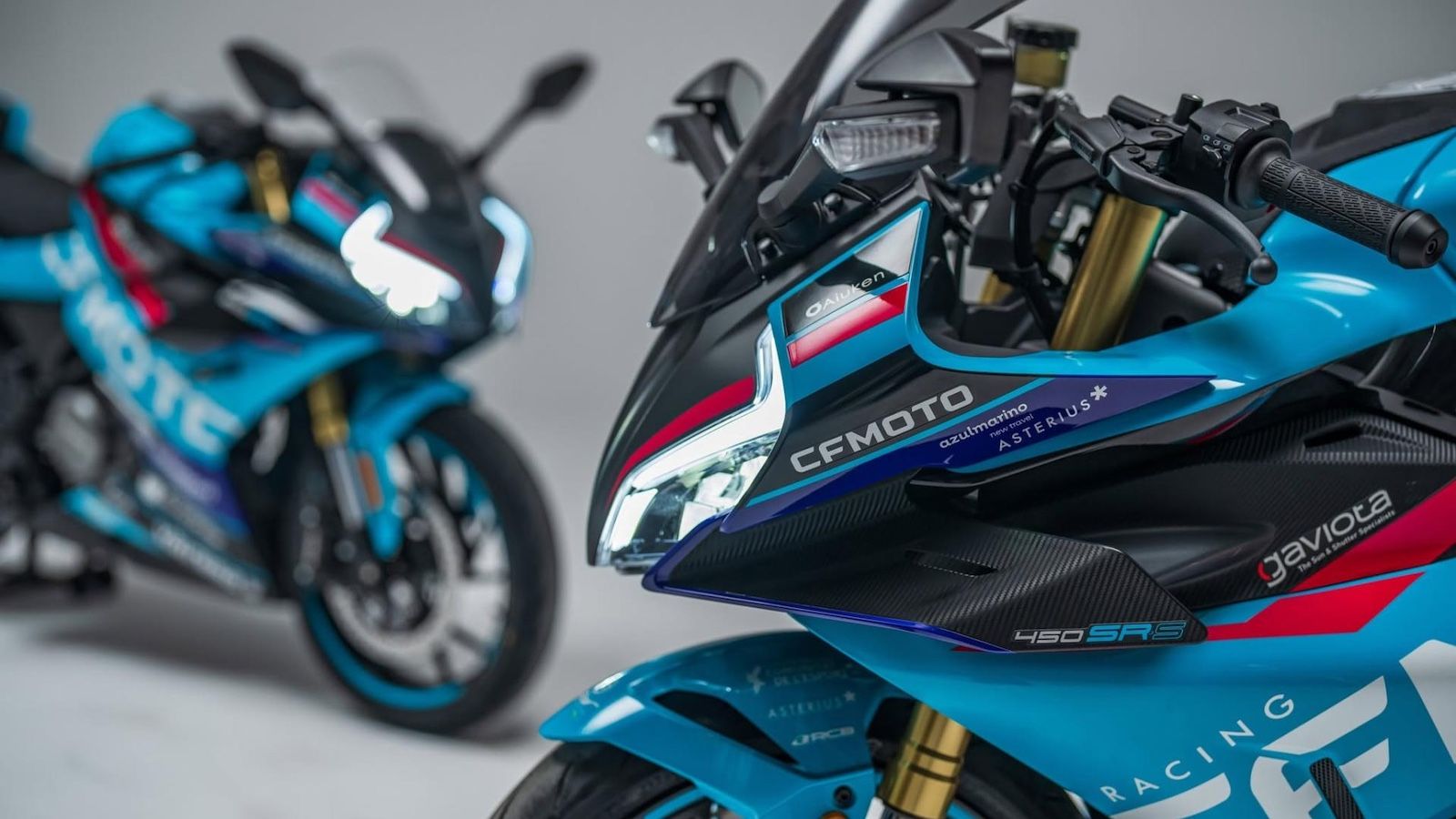 Η CFMOTO γιορτάζει την επιτυχία της στο Moto3 με την 450SR S Team Aspar Limited Edition
