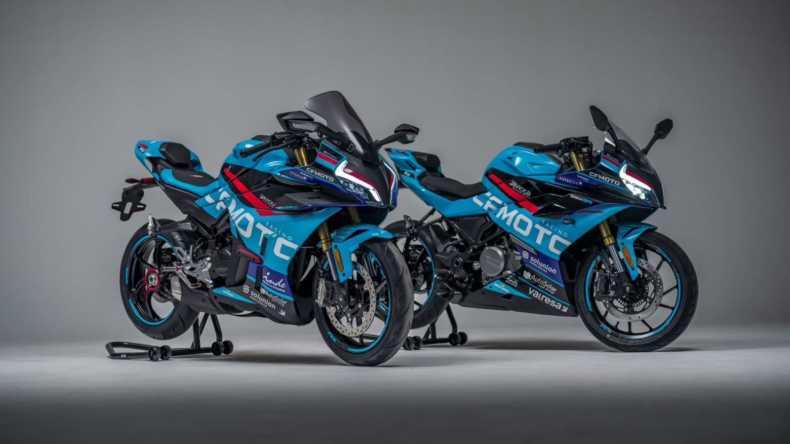 Η CFMOTO γιορτάζει την επιτυχία της στο Moto3 με την 450SR S Team Aspar Limited Edition