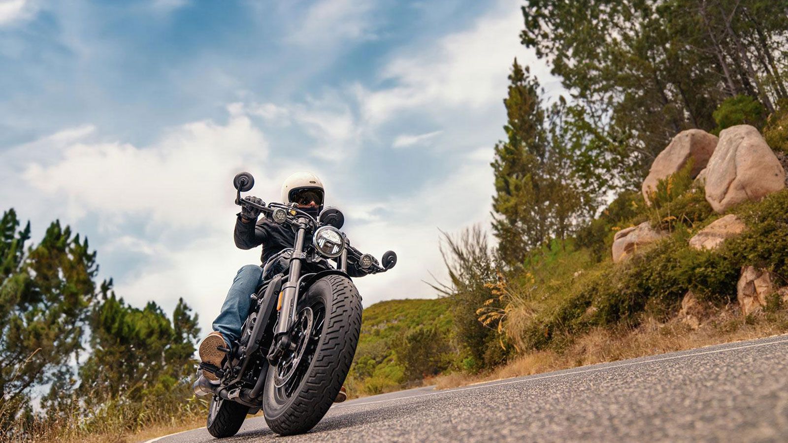 Η CFMOTO παρουσίασε στην Αυστραλία τη νέα έκδοση CFMOTO 450CL-C MY26, διατηρώντας τον cruiser χαρακτήρα του μοντέλου και τον δικύλινδρο κινητήρα, αλλά