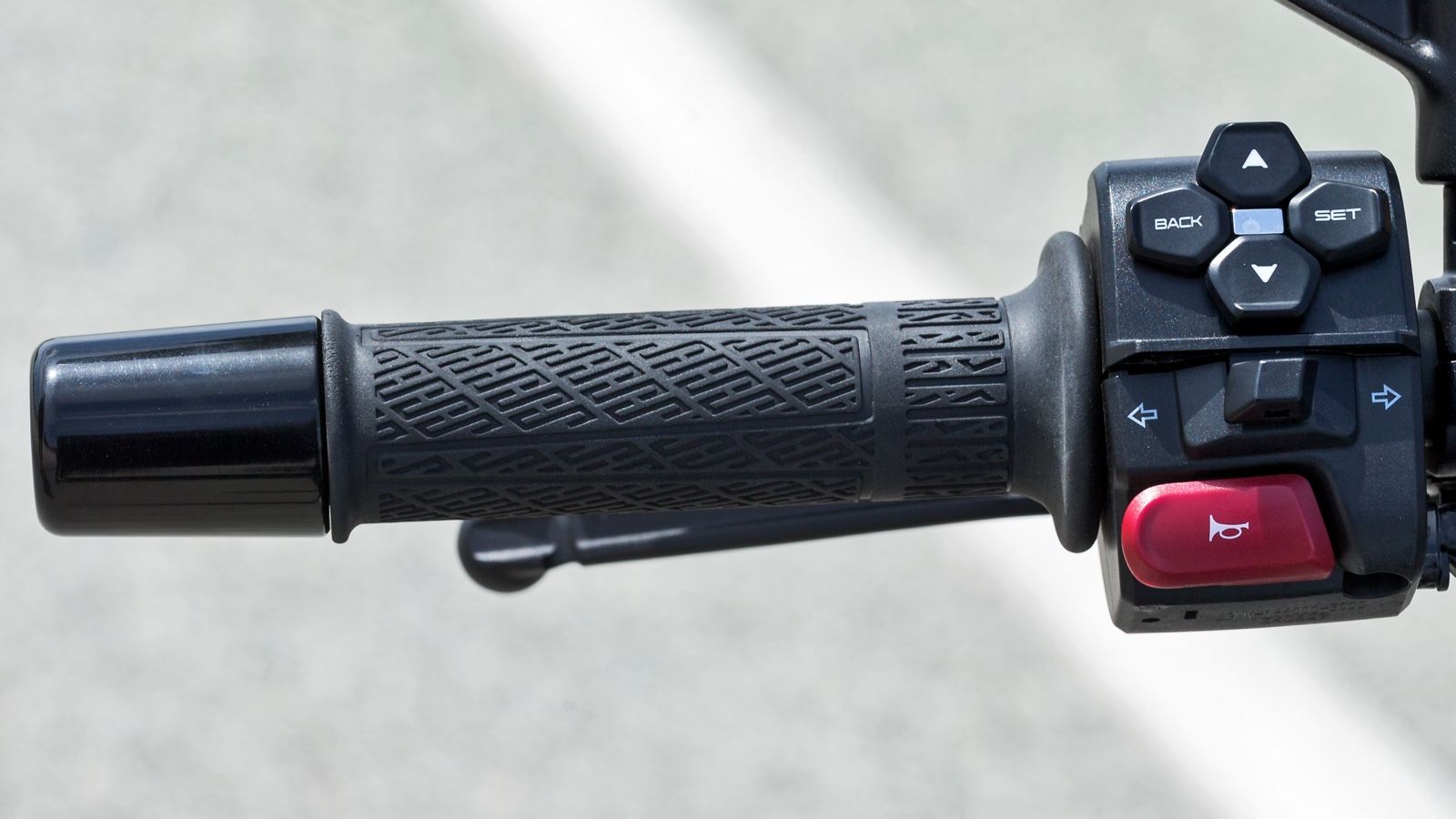 ...και ιδιαίτερα ο «σταυρός» επιλογών στην αριστερή πλευρά.