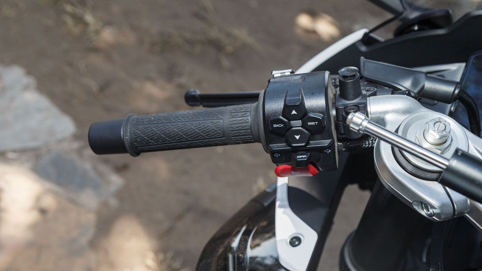 Αριστερός διακόπτης.