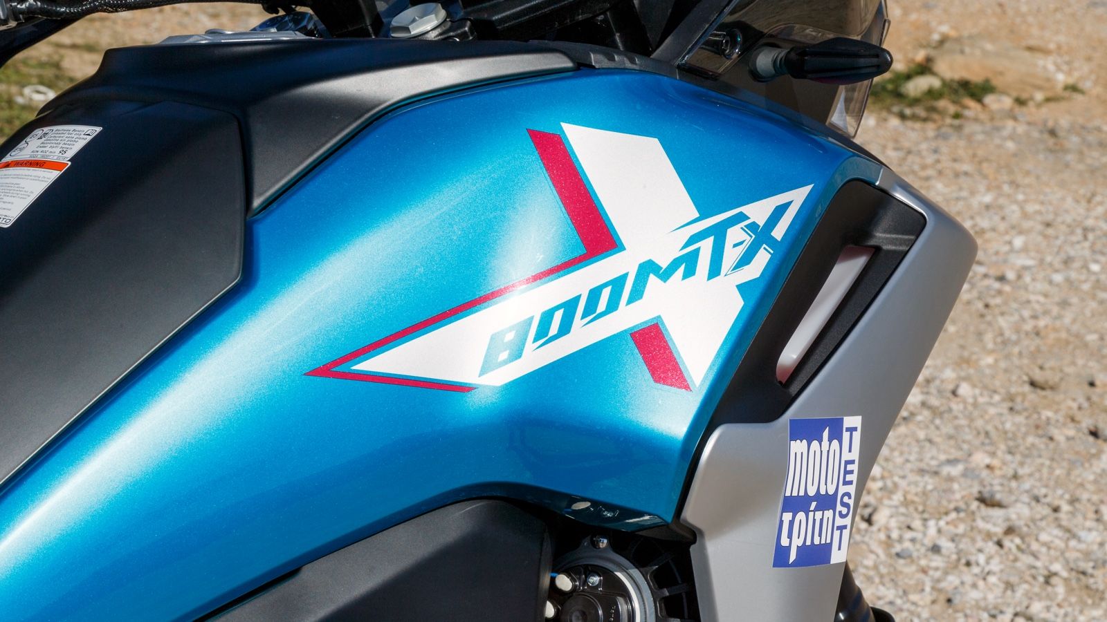 Ποιοτικά πλαστικά και υψηλή ποιότητα κατασκευής.