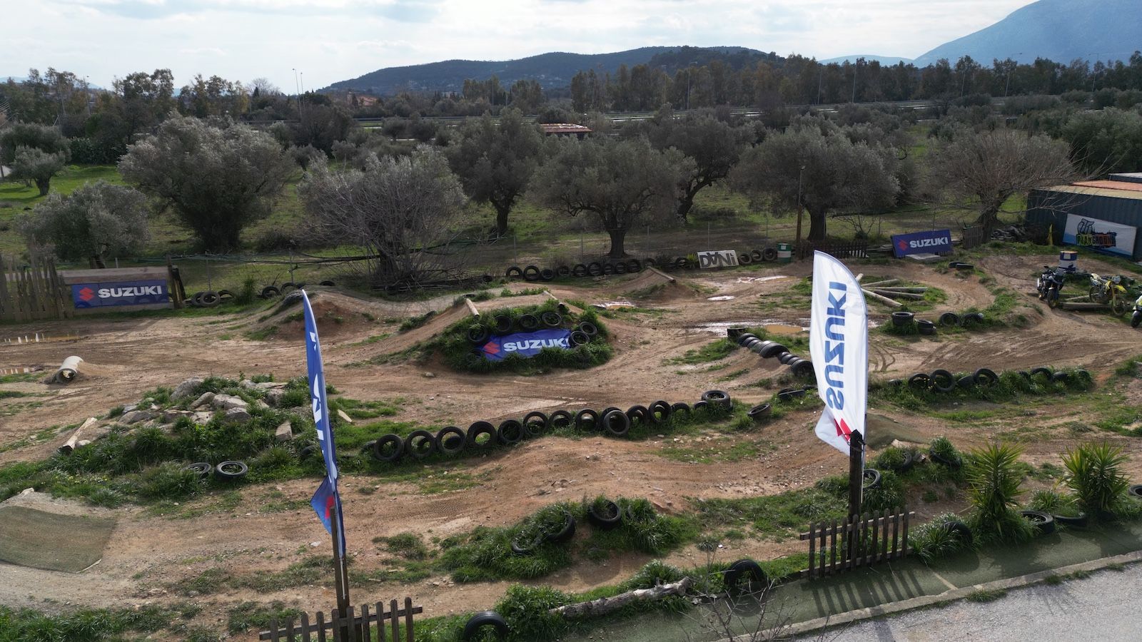 Danis Academy by Suzuki: Off-road μαθήματα για οδήγηση και στην άσφαλτο