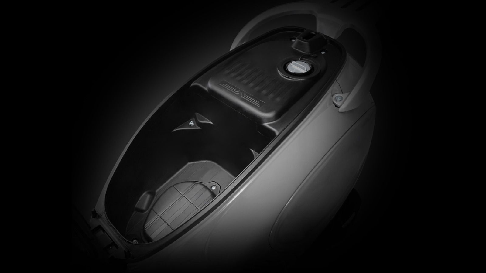 Daytona Orama: Κλασικό scooter με ABS, TCS και αυτονομία 435 χλμ