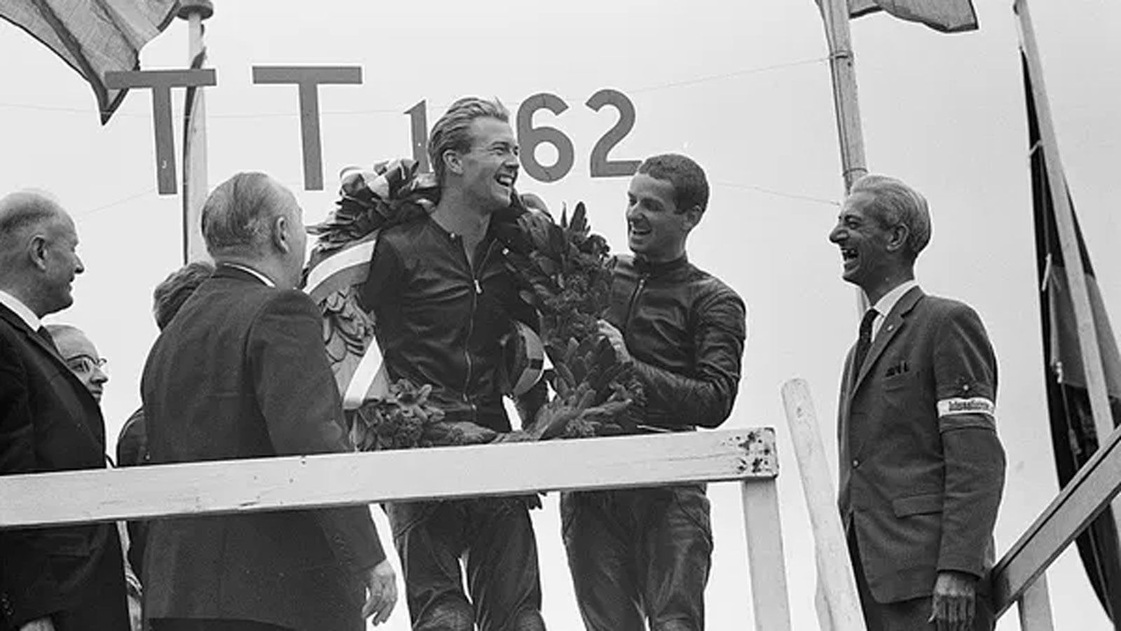 Ο Degner ήξερε ακριβώς τι κρατούσε στα χέρια του: όχι μόνο την εμπειρία του ως αναβάτης, αλλά και ολόκληρη τη συνταγή για το απόλυτο δίχρονο αγωνιστικ