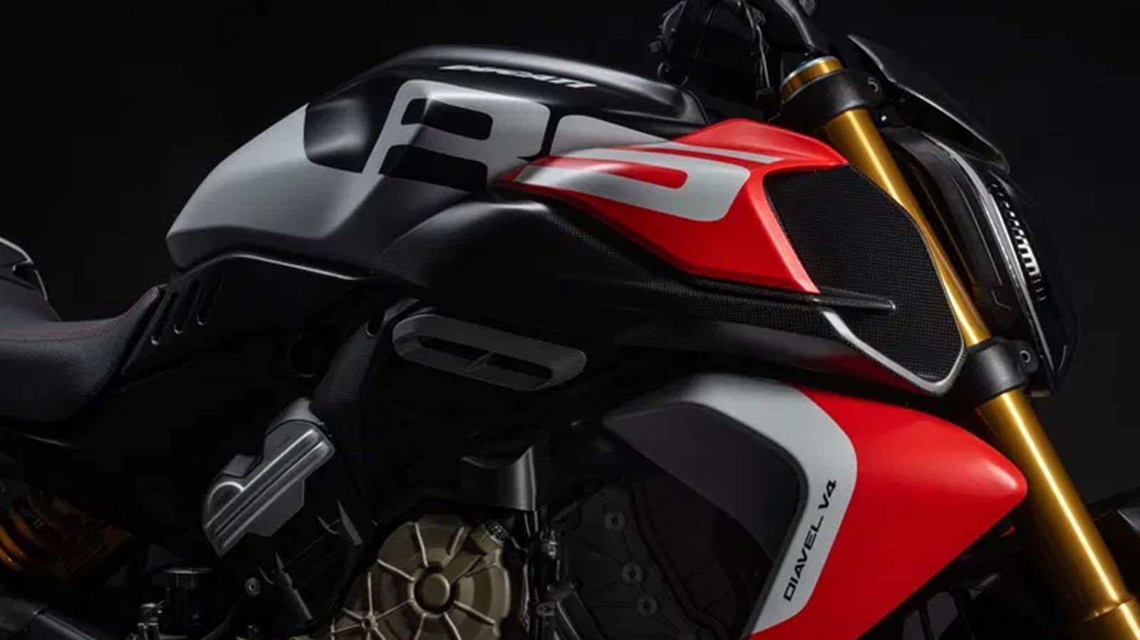 Ducati World Premier 2026: Diavel V4 RS 