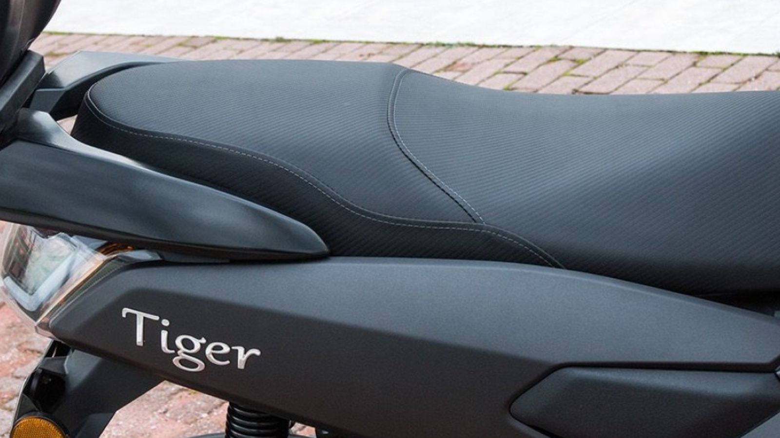 ESF EFUN TIGER-R: Με κινητήρα 7000W, πλέον και με αποσπώμενη μπαταρία