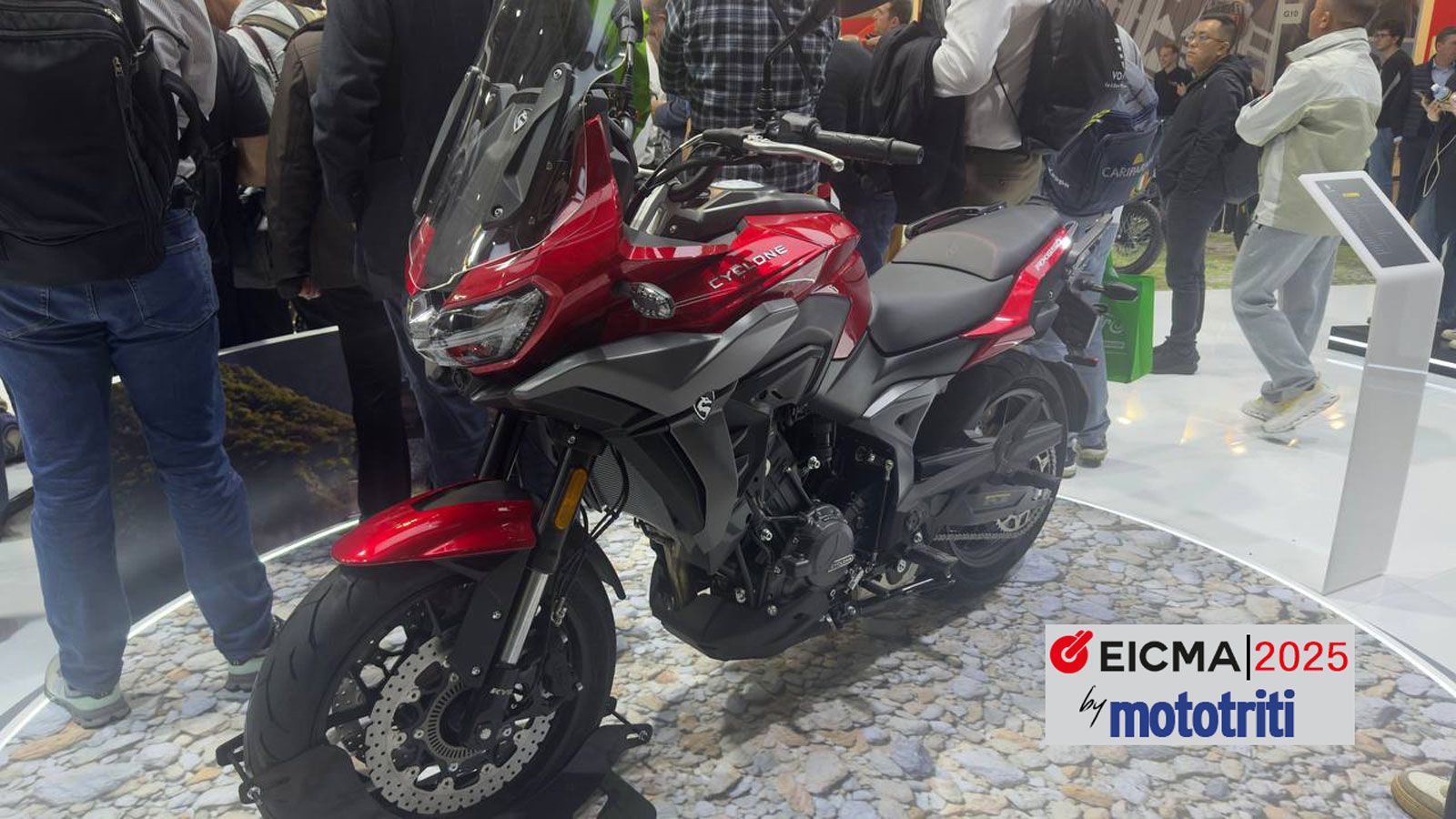 Στον πυρήνα της RX650 βρίσκεται ο δικύλινδρος, υγρόψυκτος κινητήρας με ονομασία ND650 650cc με επιρροές από την Norton, με 8 βαλβίδες και διπλό εκκεντ