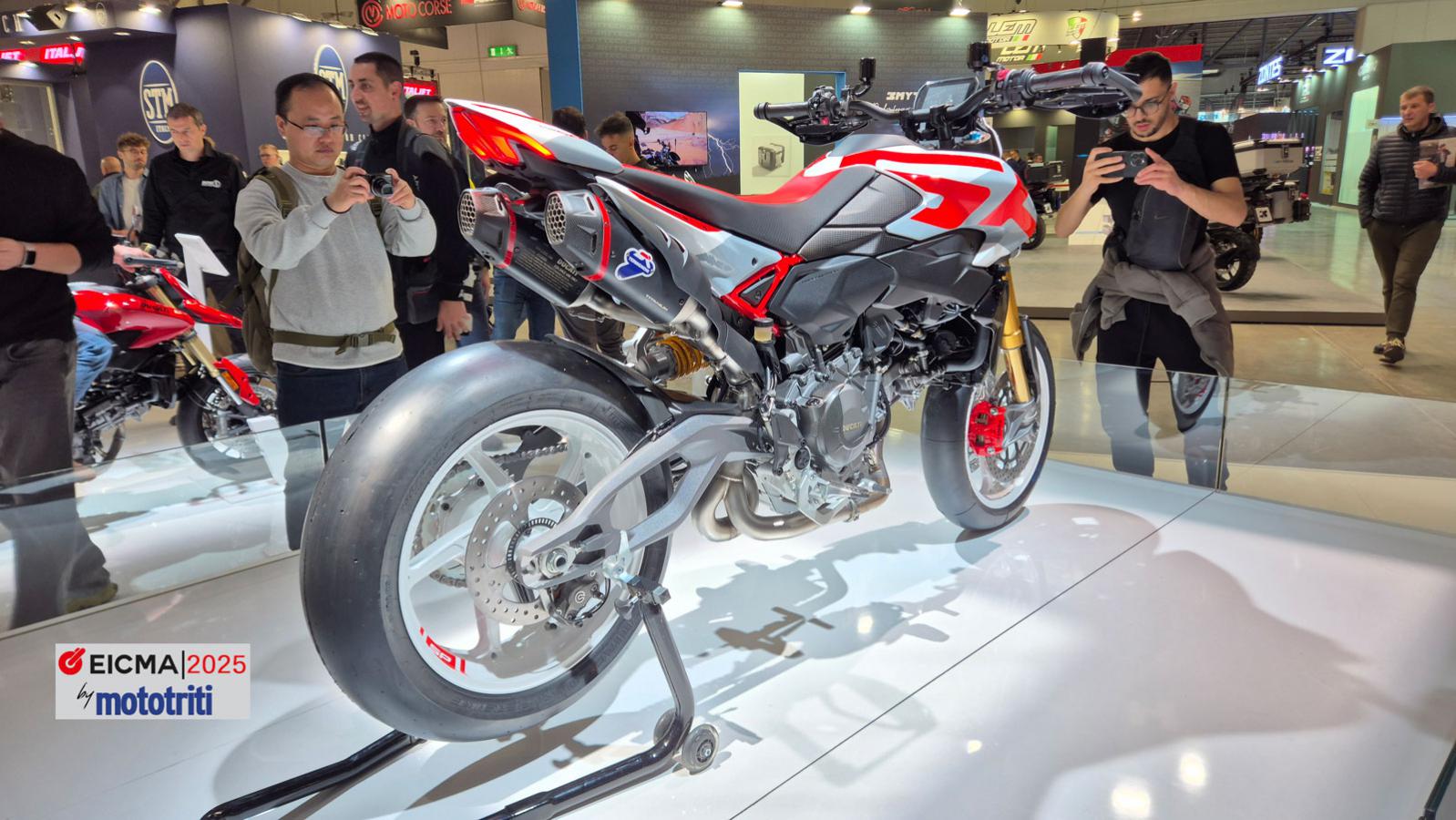 Eicma 2025: Ducati Hypermotard V2