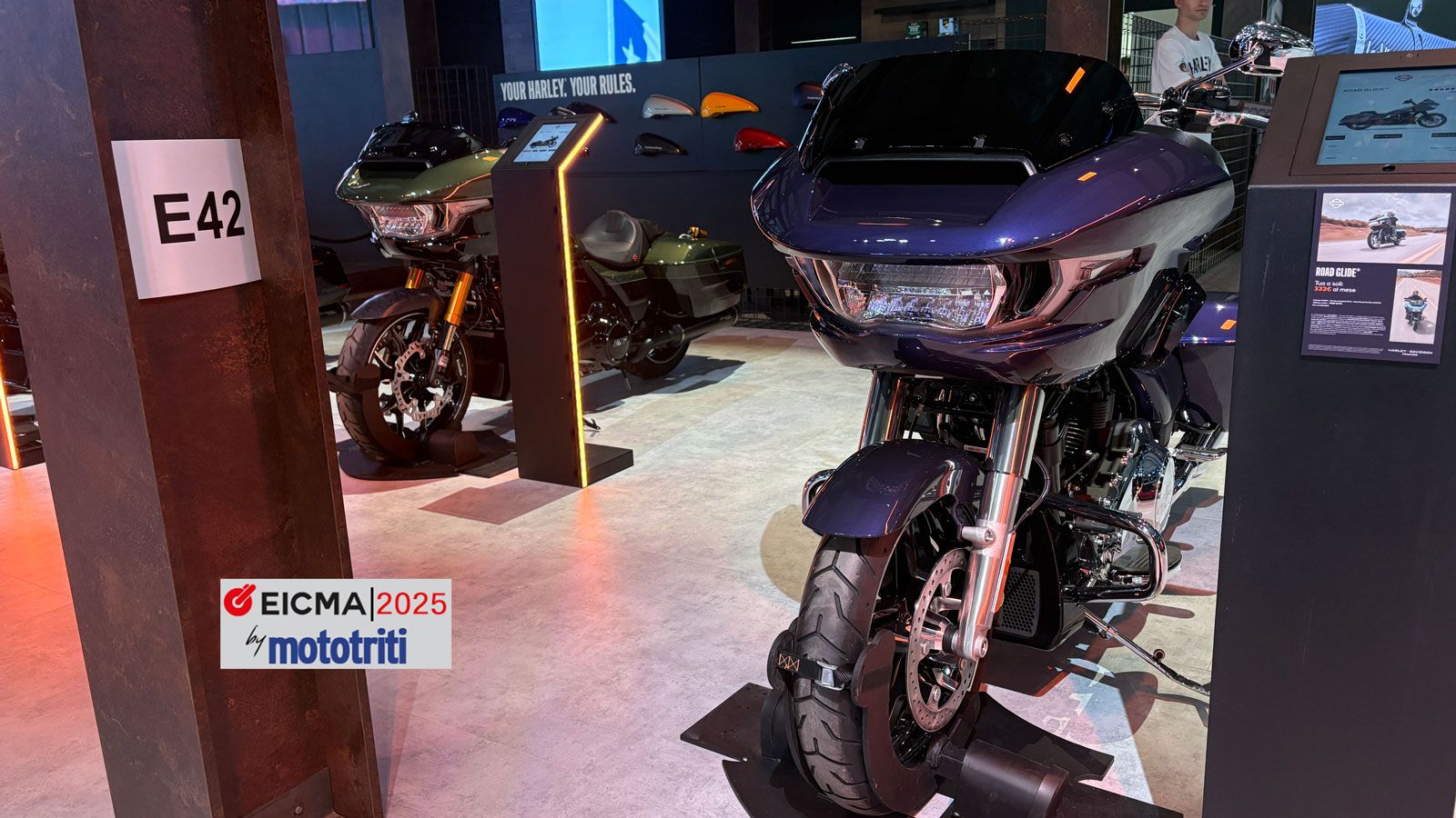 Στην EICMA του Μιλάνου είδαμε από κοντά τη Harley-Davidson Road Glide 2026, το νέο μεγάλο touring της αμερικανικής εταιρείας που συνδυάζει την παράδοσ