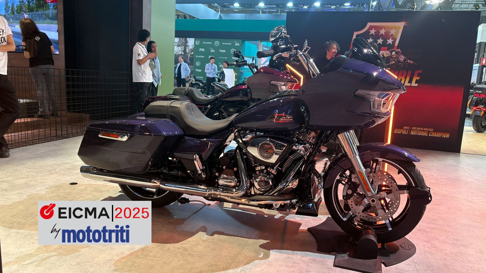 Η αναγνωρίσιμη «Sharknose» μάσκα έχει επανασχεδιαστεί με χρήση CFD (Computational Fluid Dynamics) για βελτιωμένη αεροδυναμική, σταθερότητα και μείωση 