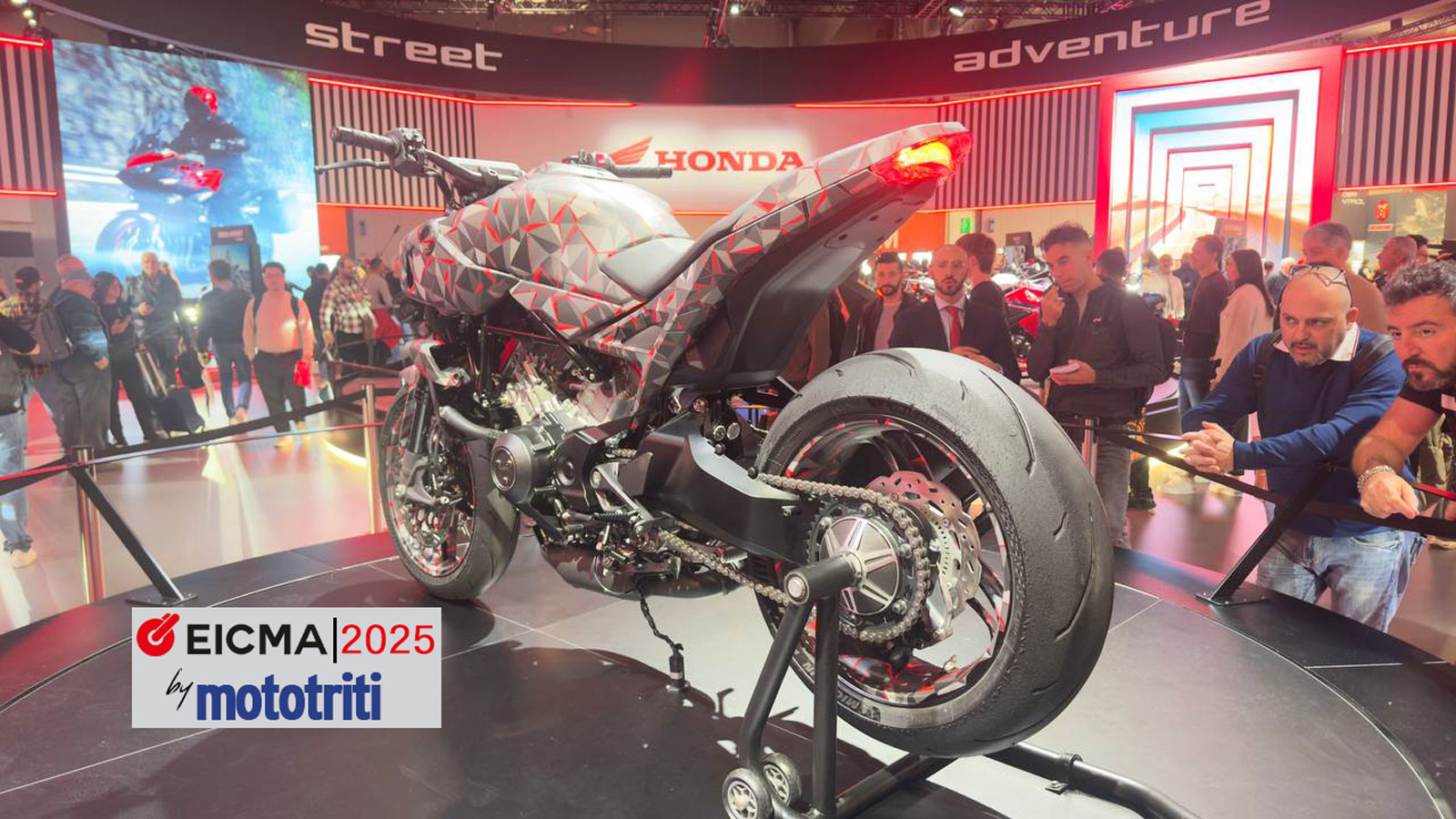 EICMA 2025 - Honda V3R 900