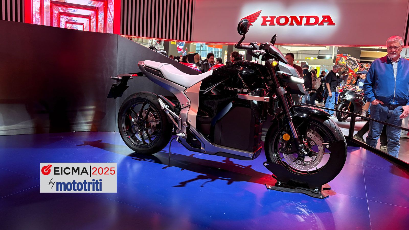 Η Honda σχεδίασε το σύστημα φόρτισης της WN7 ώστε να προσαρμόζεται σε κάθε ανάγκη. Σε δημόσιο σταθμό, η φόρτιση από 20% έως 80% ολοκληρώνεται σε μόλις