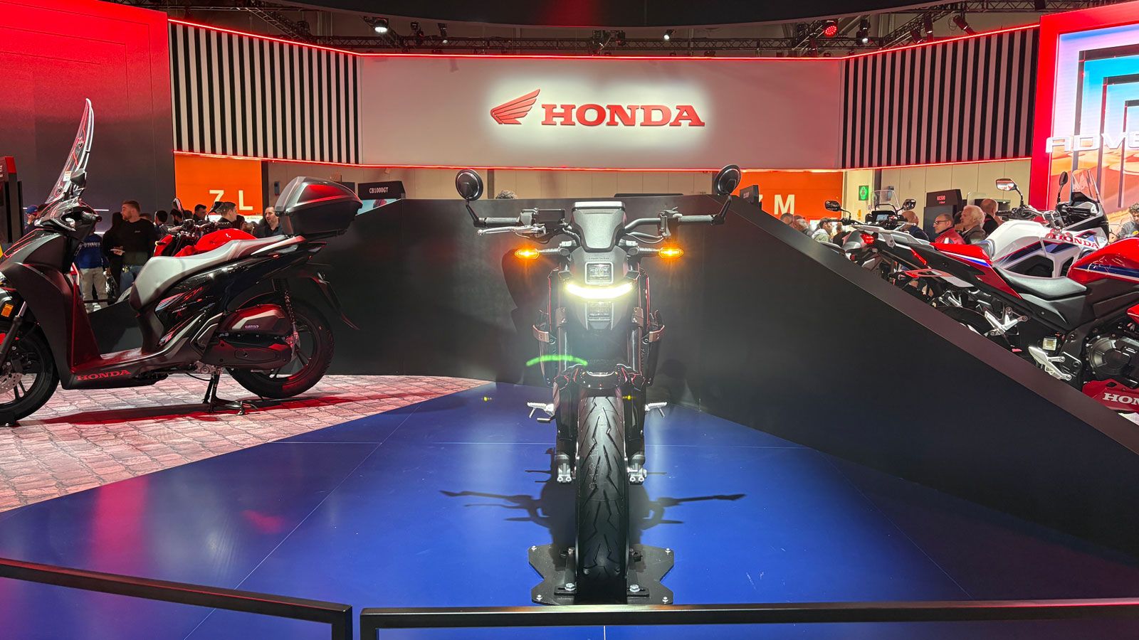 Η τεχνολογία της WN7 ξεπερνά τα δεδομένα της κατηγορίας. Το Throttle-By-Wire προσφέρει τέσσερα προγράμματα οδήγησης (Standard, Sport, Rain, Econ), τέσ