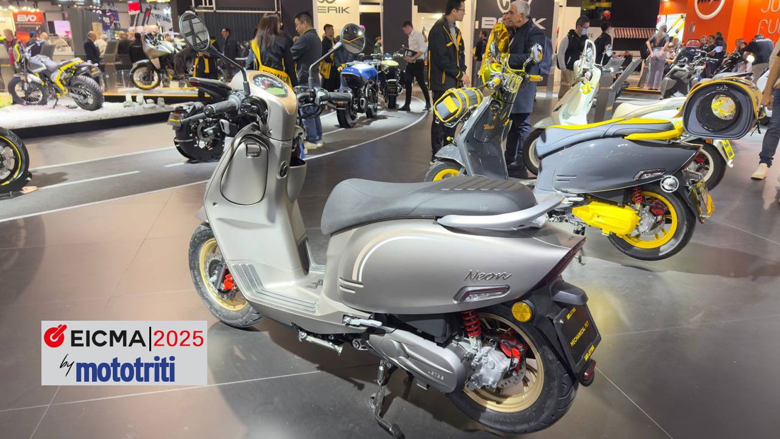 Το σύστημα φρένων αποτελείται από δίσκο εμπρός και ταμπούρο πίσω, με CBS ή προαιρετικά ABS ανάλογα με την έκδοση.