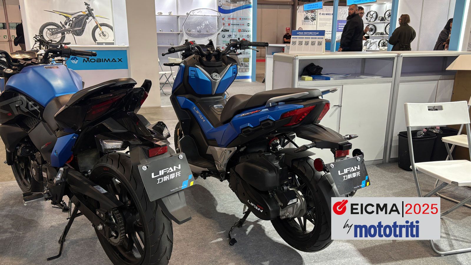Το KPV διατίθεται σε δύο εκδόσεις – 125 και 150 cc – με κοινό πλαίσιο και σχεδίαση, αλλά διαφοροποιημένα μηχανικά χαρακτηριστικά. Και οι δ