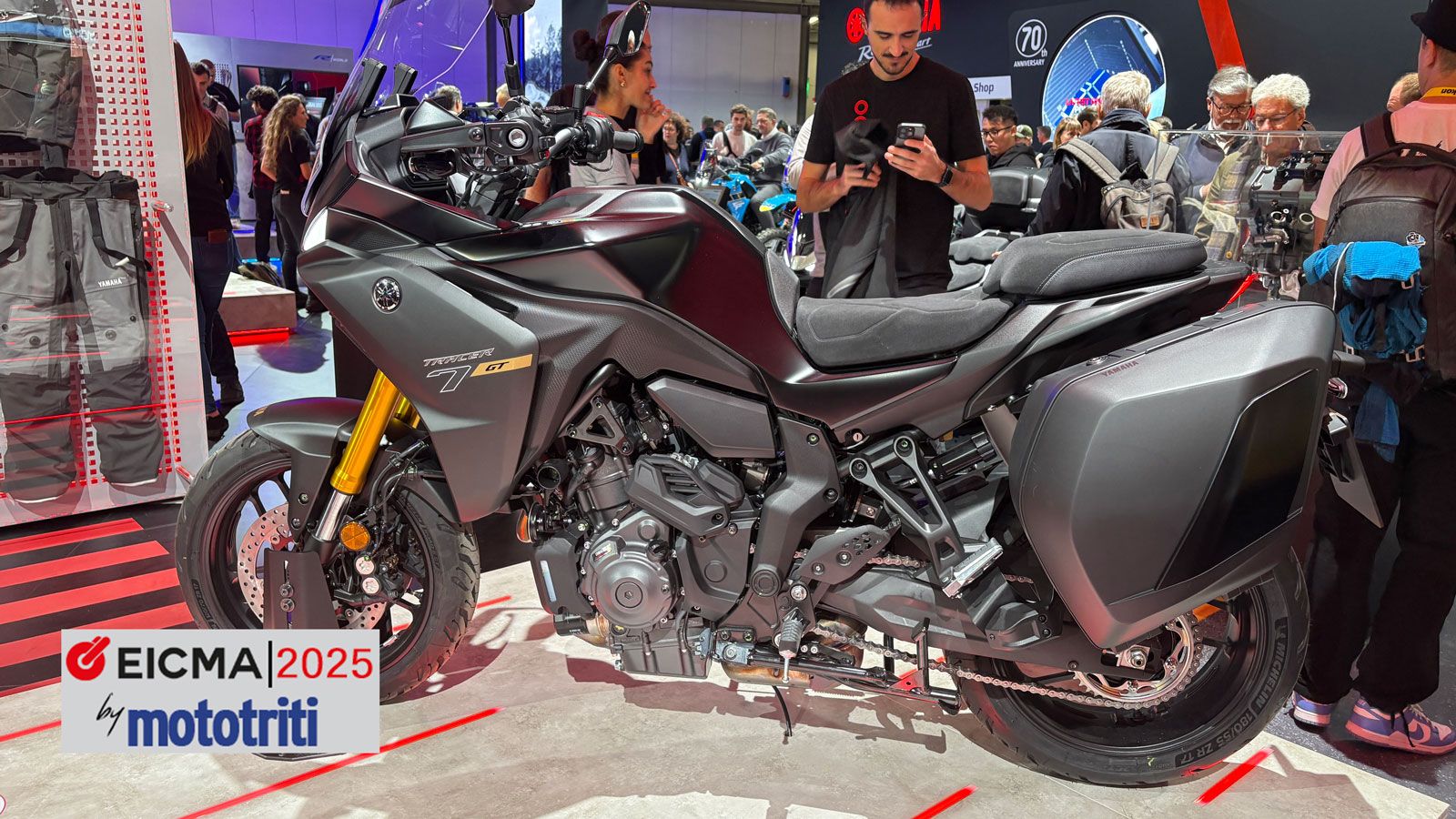 Καρδιά του μοντέλου παραμένει ο δοκιμασμένος δικύλινδρος CP2 των 689 cc, γνωστός για τη γραμμική του απόδοση και τη ροπή του. Ο κινητήρας αποδίδει 72,